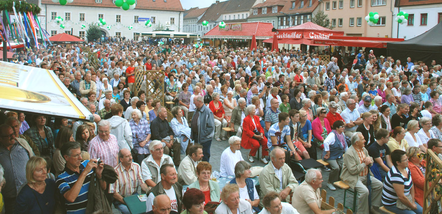Hintergrundbild Wohnen&Kultur