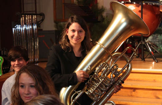 Dezember 2012 Kauf einer Tuba für die Kreismusikschule