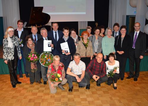 Gruppenbild mit den Kulturpreisträgern des Landkreises Elbe-Elster für 2016